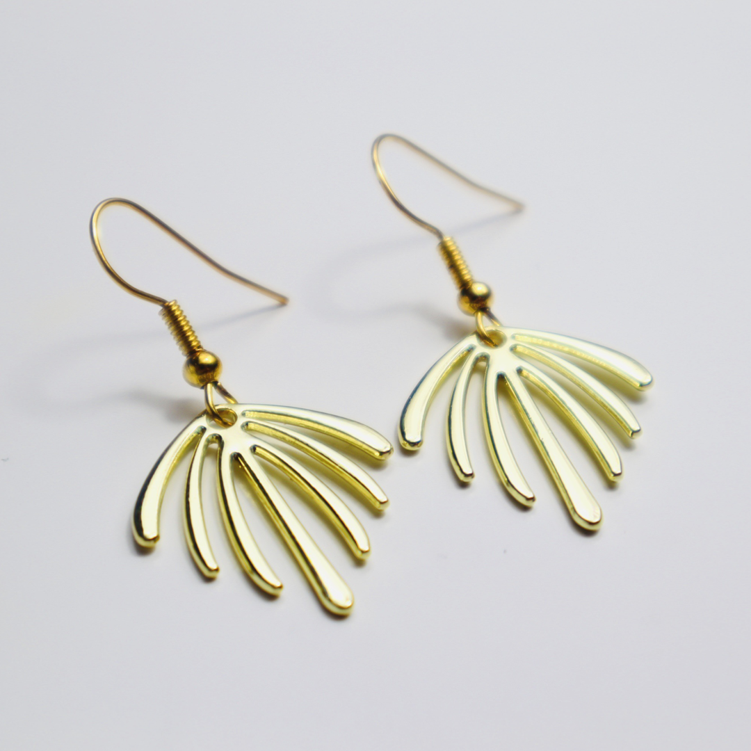 Claw Shaped Earrings