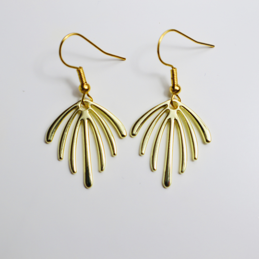 Claw Shaped Earrings